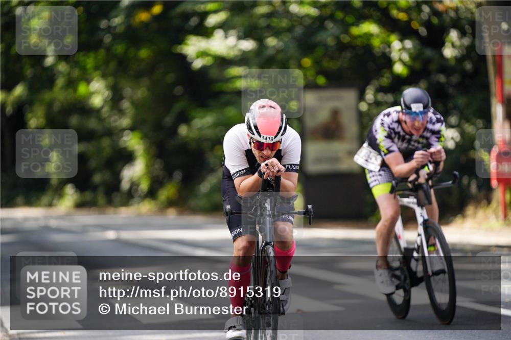14.09.2025 - Stadtparktriathlon Michael Burmester http://msf.ph/oto/8915319 14.09.2025 12:54:46 Radfahren 1342, 1353, 1419, 1469, 1504 meine-sportfotos.de