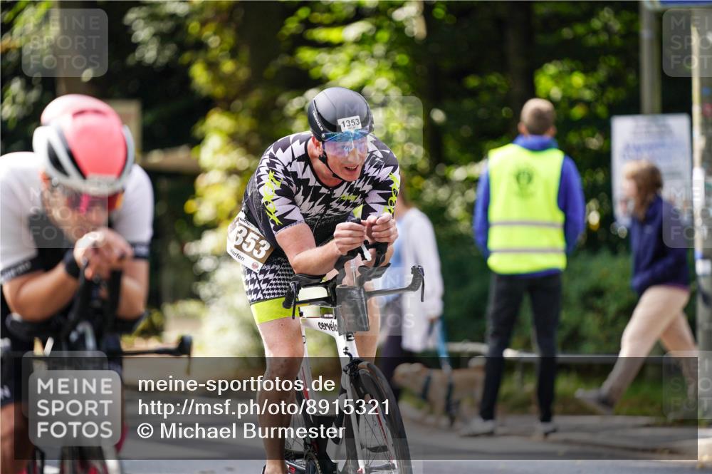 14.09.2025 - Stadtparktriathlon Michael Burmester http://msf.ph/oto/8915321 14.09.2025 12:54:47 Radfahren 1342, 1353, 1419, 1469, 1504 meine-sportfotos.de