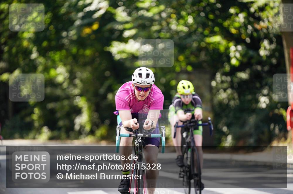 14.09.2025 - Stadtparktriathlon Michael Burmester http://msf.ph/oto/8915328 14.09.2025 12:55:07 Radfahren 1258, 1319, 1349, 1441 meine-sportfotos.de