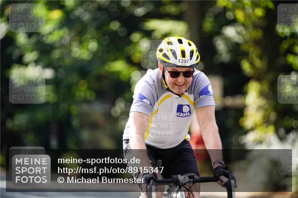 14.09.2025 - Stadtparktriathlon Michael Burmester http://msf.ph/oto/8915347 14.09.2025 12:55:29 Radfahren 1326, 1357, 1376, 1387, 1397, 1514 meine-sportfotos.de