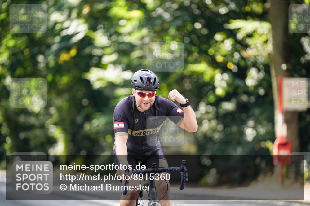 14.09.2025 - Stadtparktriathlon Michael Burmester http://msf.ph/oto/8915360 14.09.2025 12:56:00 Radfahren 1273, 1374, 1384, 1389, 1403 meine-sportfotos.de