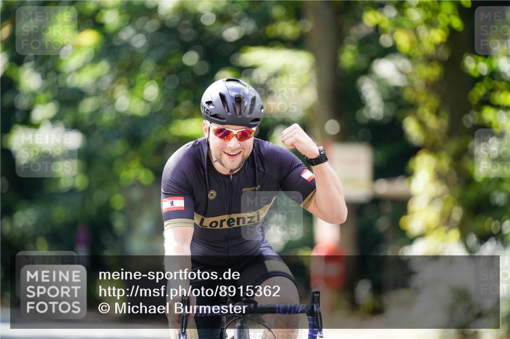 14.09.2025 - Stadtparktriathlon Michael Burmester http://msf.ph/oto/8915362 14.09.2025 12:56:01 Radfahren 1273, 1374, 1384, 1389 meine-sportfotos.de