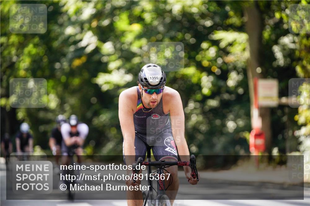14.09.2025 - Stadtparktriathlon Michael Burmester http://msf.ph/oto/8915367 14.09.2025 12:56:15 Radfahren 1256, 1263, 1283, 1352, 1355, 1492, 1499 meine-sportfotos.de