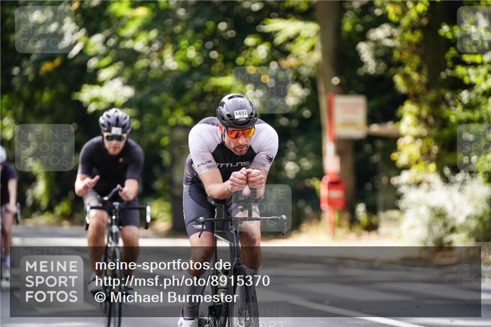 14.09.2025 - Stadtparktriathlon Michael Burmester http://msf.ph/oto/8915370 14.09.2025 12:56:17 Radfahren 1256, 1263, 1278, 1283, 1352, 1355, 1415, 1492, 1499, 1510 meine-sportfotos.de