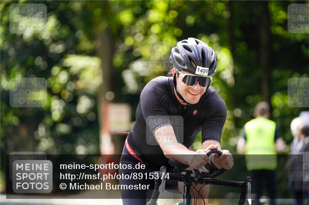 14.09.2025 - Stadtparktriathlon Michael Burmester http://msf.ph/oto/8915374 14.09.2025 12:56:18 Radfahren 1256, 1263, 1278, 1283, 1352, 1355, 1400, 1415, 1492, 1499, 1510 meine-sportfotos.de