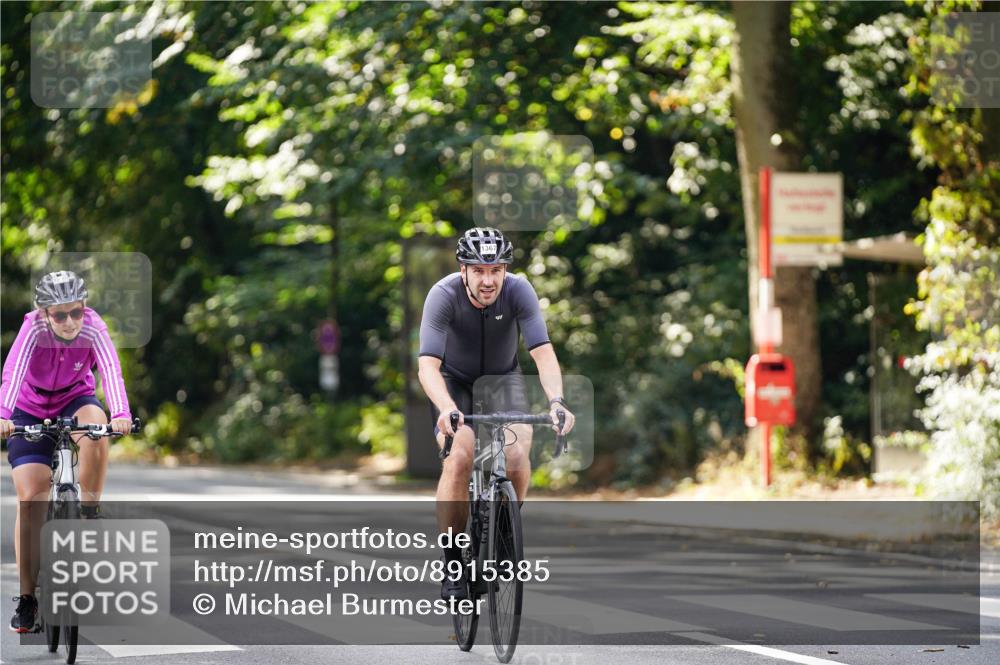 14.09.2025 - Stadtparktriathlon Michael Burmester http://msf.ph/oto/8915385 14.09.2025 12:56:29 Radfahren 1248, 1256, 1263, 1278, 1367, 1385, 1400, 1415, 1510 meine-sportfotos.de