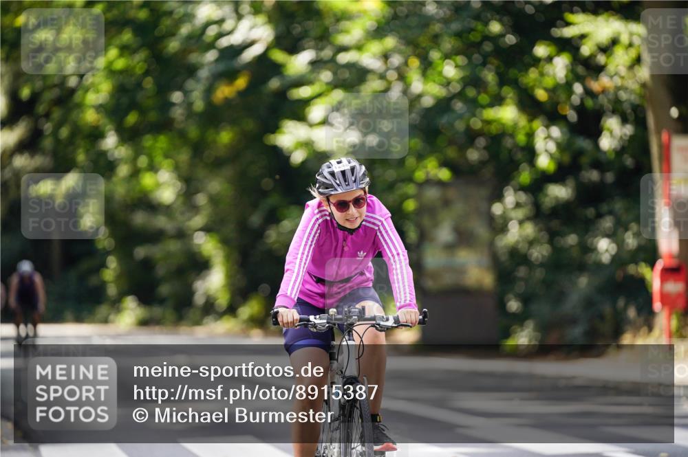 14.09.2025 - Stadtparktriathlon Michael Burmester http://msf.ph/oto/8915387 14.09.2025 12:56:30 Radfahren 1248, 1278, 1367, 1385, 1400, 1415, 1510 meine-sportfotos.de