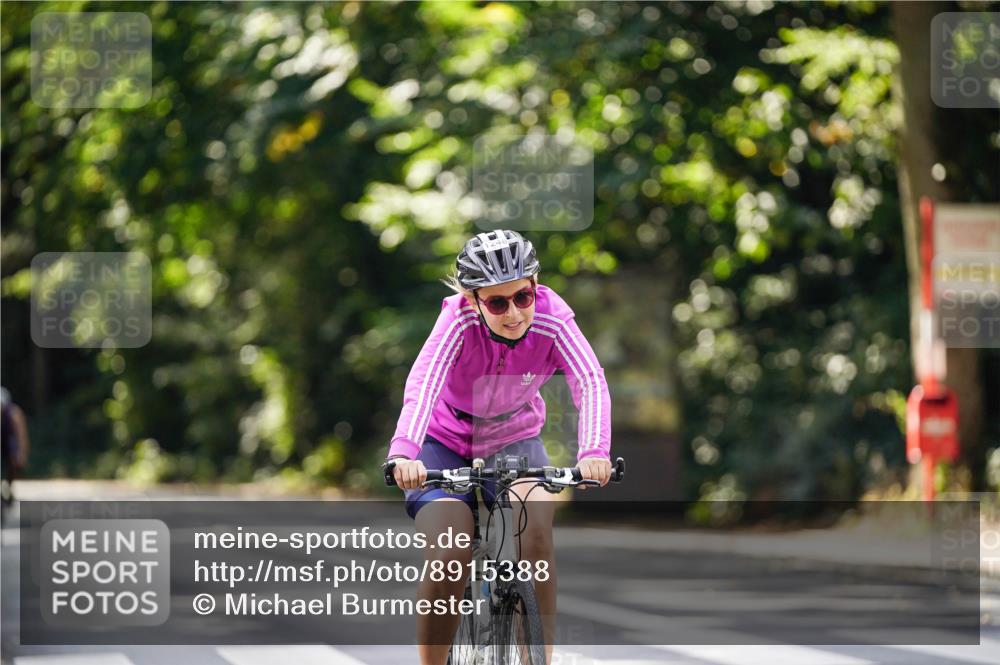 14.09.2025 - Stadtparktriathlon Michael Burmester http://msf.ph/oto/8915388 14.09.2025 12:56:30 Radfahren 1248, 1278, 1367, 1385, 1400, 1415, 1510 meine-sportfotos.de