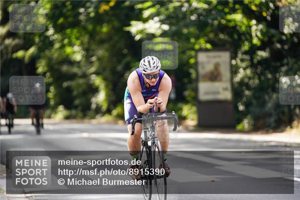 14.09.2025 - Stadtparktriathlon Michael Burmester http://msf.ph/oto/8915390 14.09.2025 12:56:35 Radfahren 1248, 1330, 1358, 1367, 1385, 1407 meine-sportfotos.de