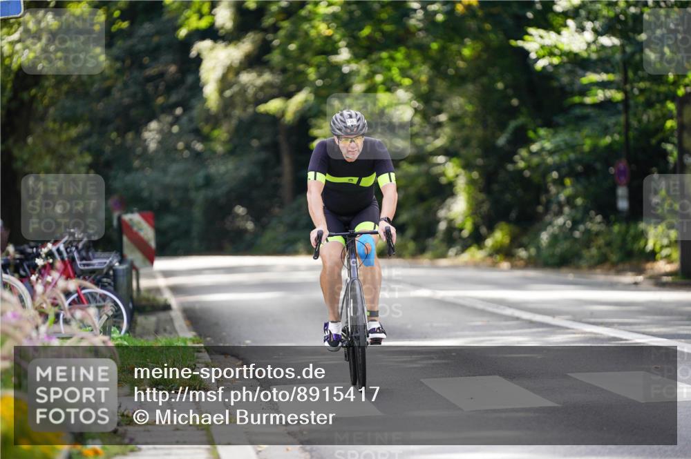 14.09.2025 - Stadtparktriathlon Michael Burmester http://msf.ph/oto/8915417 14.09.2025 12:57:18 Radfahren 1361, 1405 meine-sportfotos.de