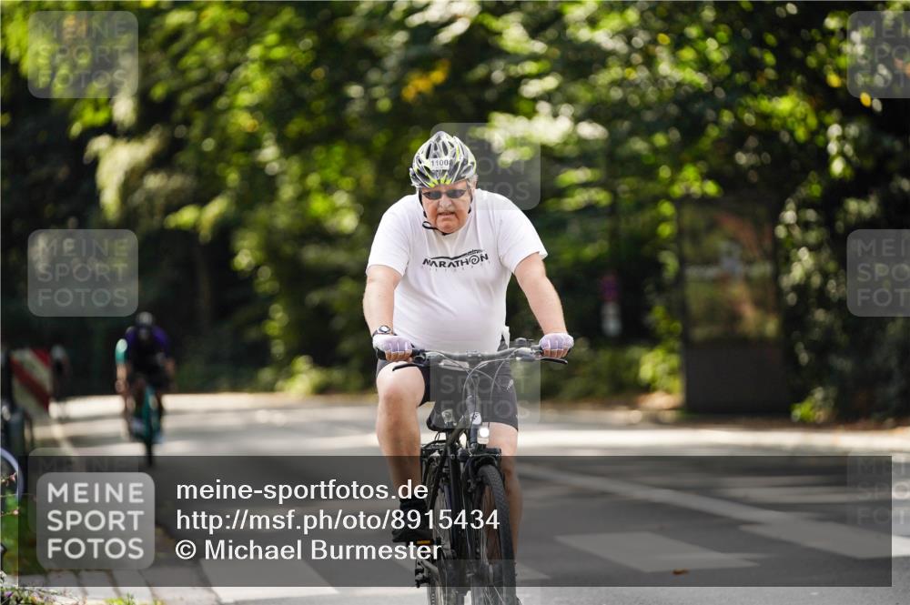 14.09.2025 - Stadtparktriathlon Michael Burmester http://msf.ph/oto/8915434 14.09.2025 12:57:47 Radfahren 1100, 1336, 1365, 1371, 1426 meine-sportfotos.de