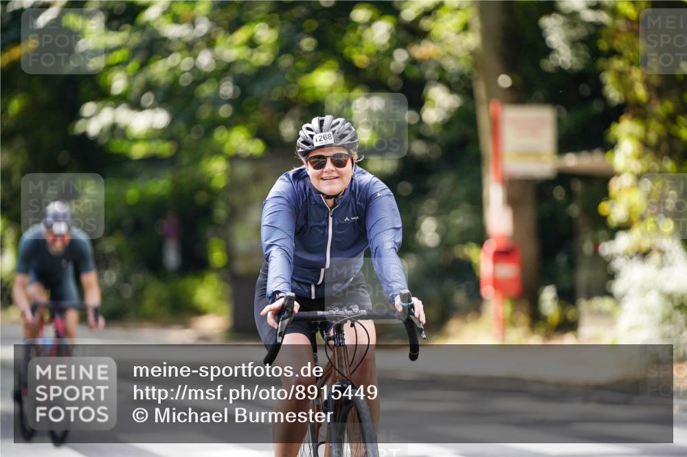 14.09.2025 - Stadtparktriathlon Michael Burmester http://msf.ph/oto/8915449 14.09.2025 12:58:07 Radfahren 1268, 1288, 1373, 1383, 1386, 1521 meine-sportfotos.de