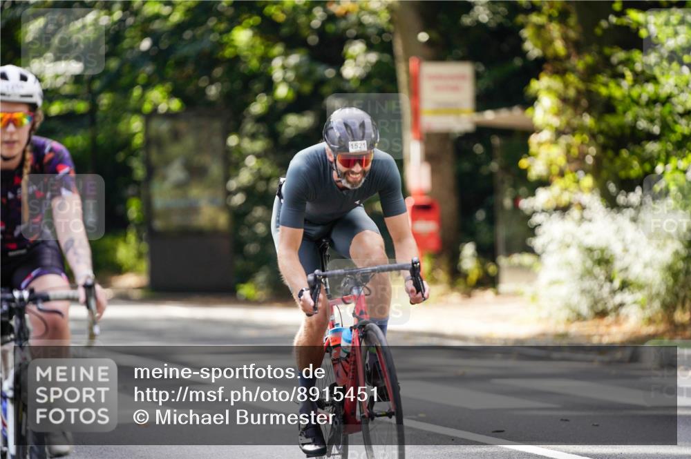 14.09.2025 - Stadtparktriathlon Michael Burmester http://msf.ph/oto/8915451 14.09.2025 12:58:08 Radfahren 1268, 1288, 1373, 1383, 1386, 1521 meine-sportfotos.de