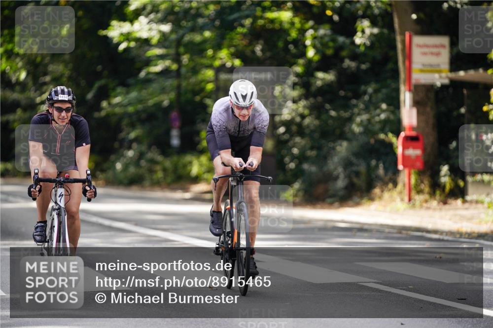14.09.2025 - Stadtparktriathlon Michael Burmester http://msf.ph/oto/8915465 14.09.2025 12:58:38 Radfahren 1237, 1347, 1356, 1452, 1459, 1472, 1513 meine-sportfotos.de