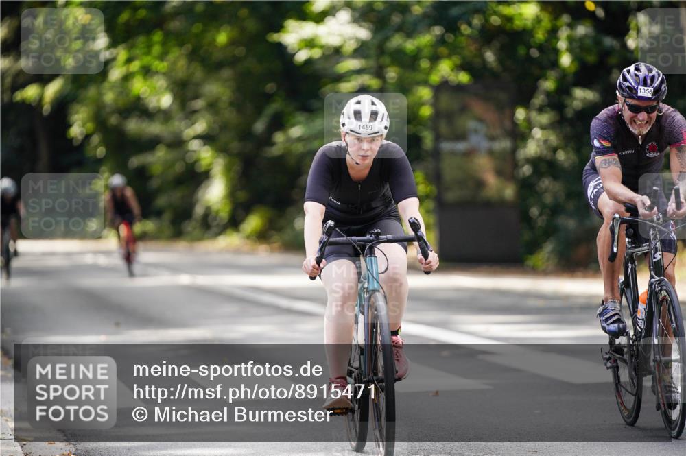 14.09.2025 - Stadtparktriathlon Michael Burmester http://msf.ph/oto/8915471 14.09.2025 12:58:42 Radfahren 1347, 1356, 1391, 1443, 1452, 1459 meine-sportfotos.de