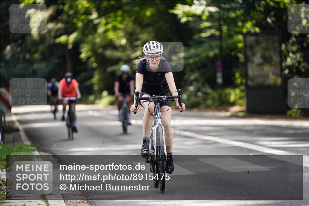 14.09.2025 - Stadtparktriathlon Michael Burmester http://msf.ph/oto/8915475 14.09.2025 12:58:48 Radfahren 1295, 1356, 1369, 1391, 1443, 1446, 1459 meine-sportfotos.de