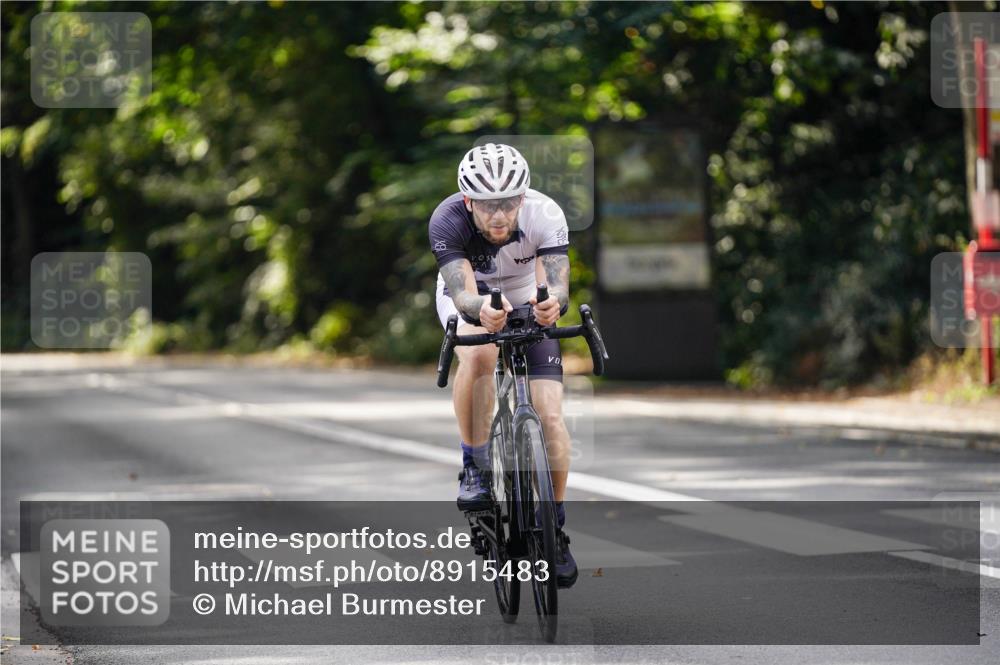 14.09.2025 - Stadtparktriathlon Michael Burmester http://msf.ph/oto/8915483 14.09.2025 12:58:59 Radfahren 1344, 1369, 1495 meine-sportfotos.de