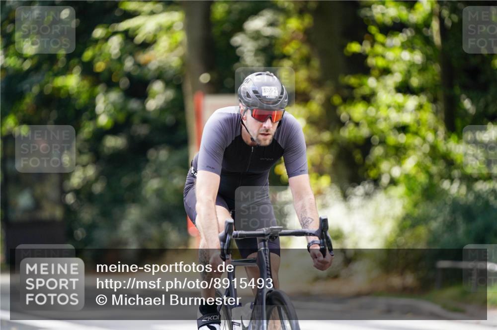 14.09.2025 - Stadtparktriathlon Michael Burmester http://msf.ph/oto/8915493 14.09.2025 12:59:13 Radfahren 1279, 1334, 1390, 1392, 1417, 1495, 1511 meine-sportfotos.de