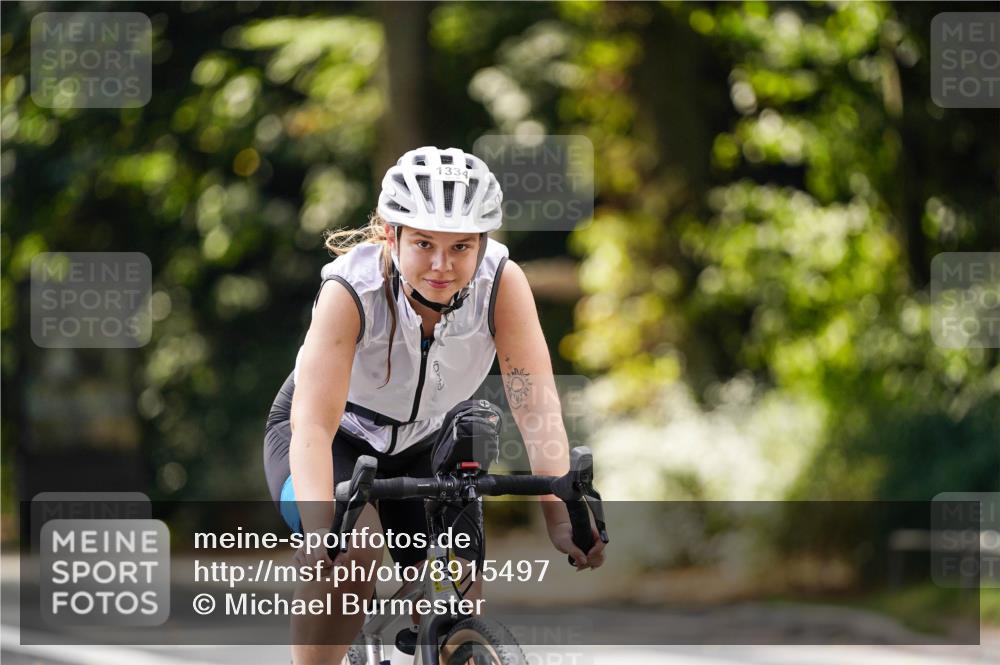 14.09.2025 - Stadtparktriathlon Michael Burmester http://msf.ph/oto/8915497 14.09.2025 12:59:14 Radfahren 1279, 1334, 1390, 1392, 1417, 1444, 1511 meine-sportfotos.de
