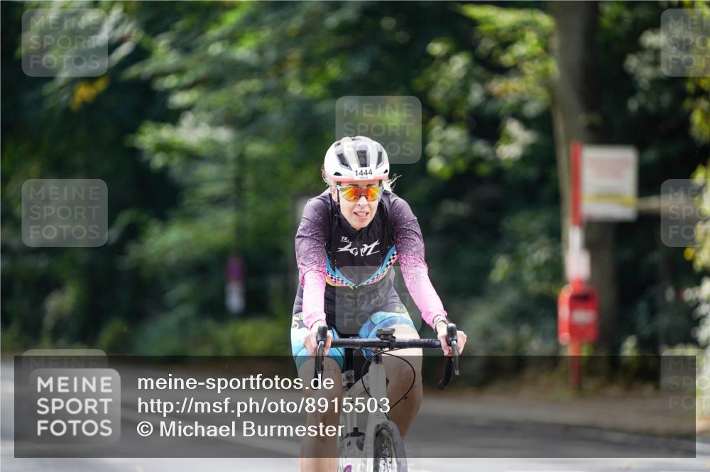 14.09.2025 - Stadtparktriathlon Michael Burmester http://msf.ph/oto/8915503 14.09.2025 12:59:22 Radfahren 1279, 1345, 1381, 1444 meine-sportfotos.de