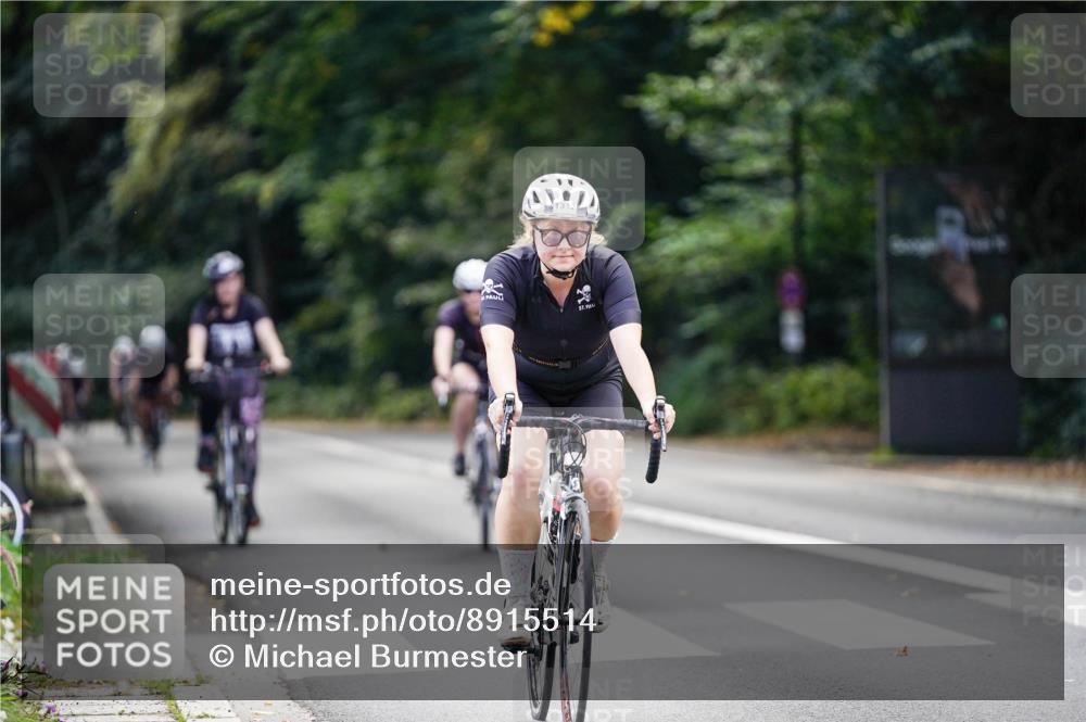 14.09.2025 - Stadtparktriathlon Michael Burmester http://msf.ph/oto/8915514 14.09.2025 12:59:34 Radfahren 1275, 1312, 1335, 1345, 1359, 1396, 1430, 1451, 1484 meine-sportfotos.de
