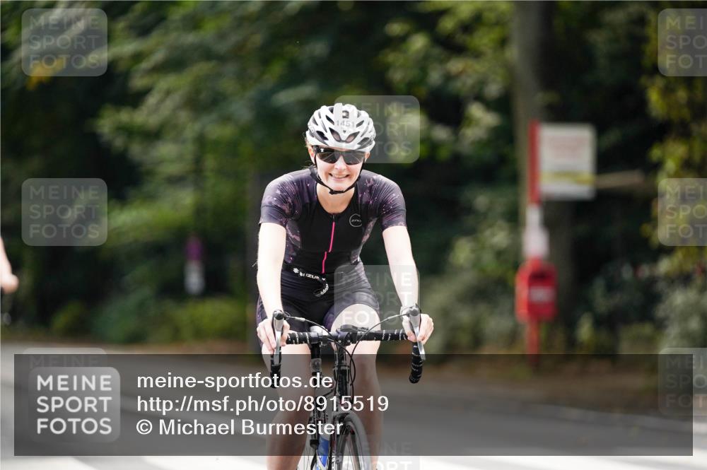 14.09.2025 - Stadtparktriathlon Michael Burmester http://msf.ph/oto/8915519 14.09.2025 12:59:36 Radfahren 1275, 1312, 1335, 1359, 1396, 1404, 1413, 1430, 1451, 1484 meine-sportfotos.de