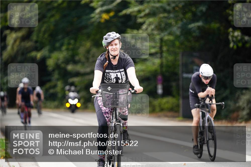 14.09.2025 - Stadtparktriathlon Michael Burmester http://msf.ph/oto/8915522 14.09.2025 12:59:38 Radfahren 1275, 1312, 1335, 1359, 1396, 1404, 1413, 1430, 1451, 1484 meine-sportfotos.de