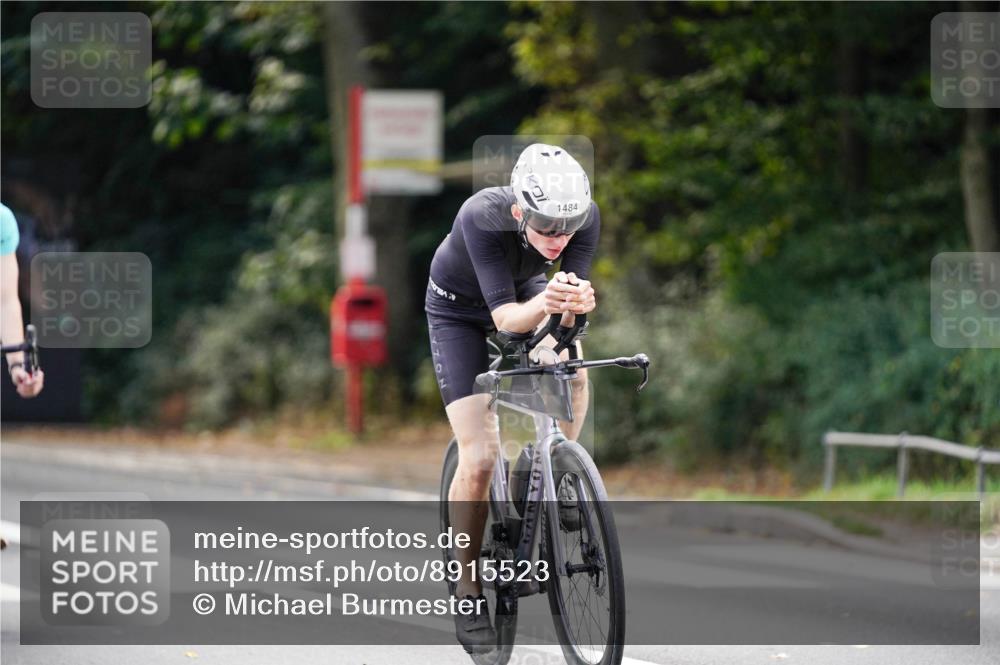 14.09.2025 - Stadtparktriathlon Michael Burmester http://msf.ph/oto/8915523 14.09.2025 12:59:38 Radfahren 1275, 1312, 1335, 1359, 1396, 1404, 1413, 1430, 1451, 1484 meine-sportfotos.de