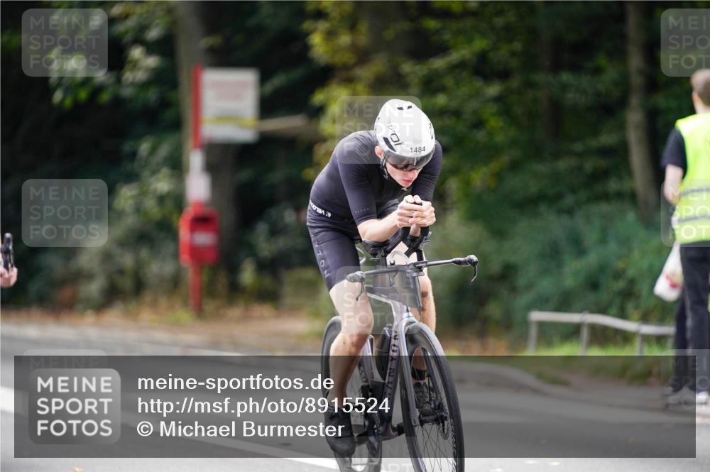 14.09.2025 - Stadtparktriathlon Michael Burmester http://msf.ph/oto/8915524 14.09.2025 12:59:39 Radfahren 1275, 1312, 1335, 1359, 1396, 1404, 1413, 1430, 1451, 1484 meine-sportfotos.de