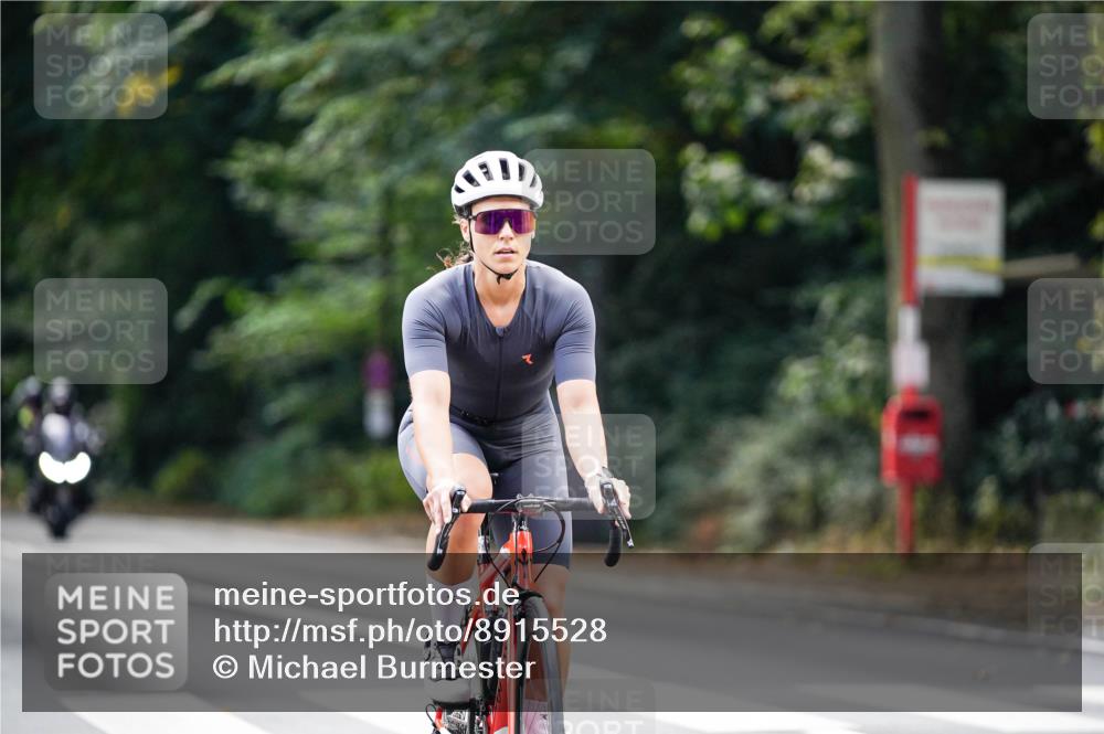 14.09.2025 - Stadtparktriathlon Michael Burmester http://msf.ph/oto/8915528 14.09.2025 12:59:41 Radfahren 1275, 1312, 1335, 1359, 1396, 1404, 1413, 1451, 1484 meine-sportfotos.de