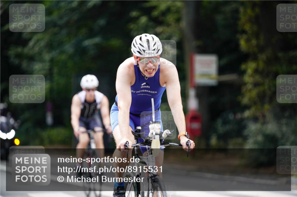 14.09.2025 - Stadtparktriathlon Michael Burmester http://msf.ph/oto/8915531 14.09.2025 12:59:43 Radfahren 1222, 1275, 1335, 1340, 1359, 1396, 1404, 1413, 1451, 1484 meine-sportfotos.de