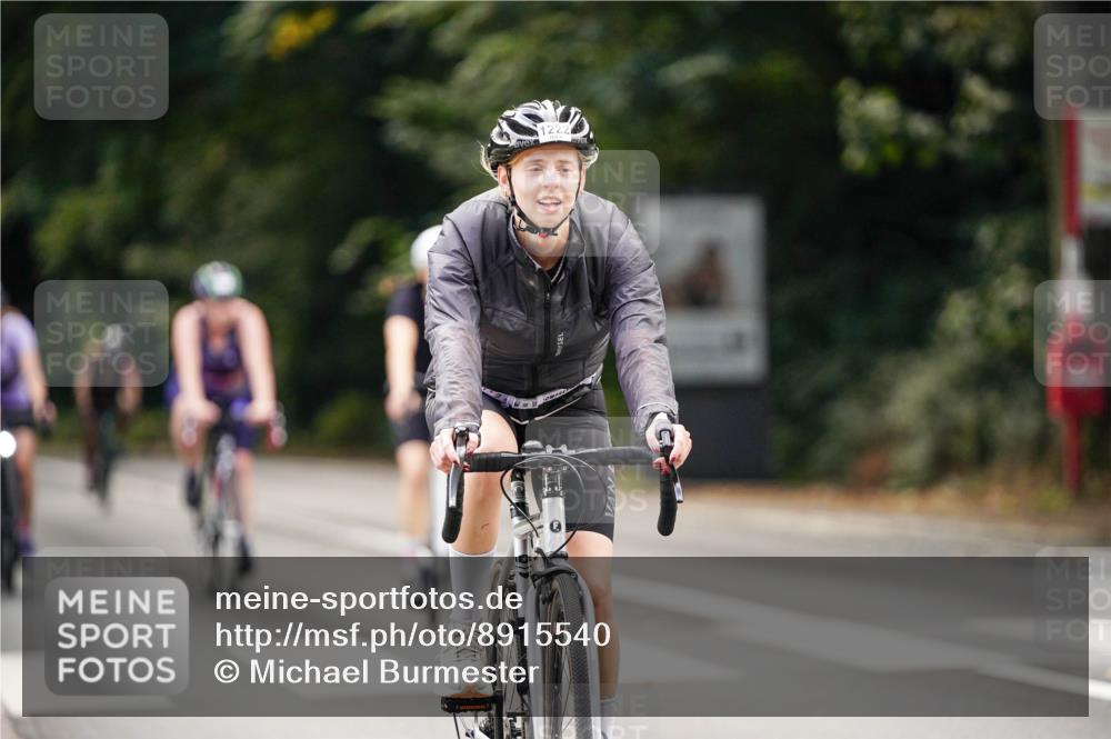 14.09.2025 - Stadtparktriathlon Michael Burmester http://msf.ph/oto/8915540 14.09.2025 12:59:50 Radfahren 1222, 1232, 1277, 1339, 1340, 1377, 1413, 1425 meine-sportfotos.de