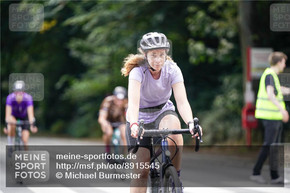 14.09.2025 - Stadtparktriathlon Michael Burmester http://msf.ph/oto/8915545 14.09.2025 12:59:53 Radfahren 1222, 1232, 1277, 1339, 1340, 1377, 1425 meine-sportfotos.de