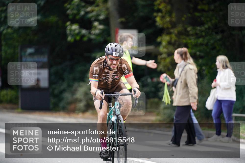 14.09.2025 - Stadtparktriathlon Michael Burmester http://msf.ph/oto/8915548 14.09.2025 12:59:54 Radfahren 1222, 1232, 1277, 1339, 1340, 1377, 1425 meine-sportfotos.de