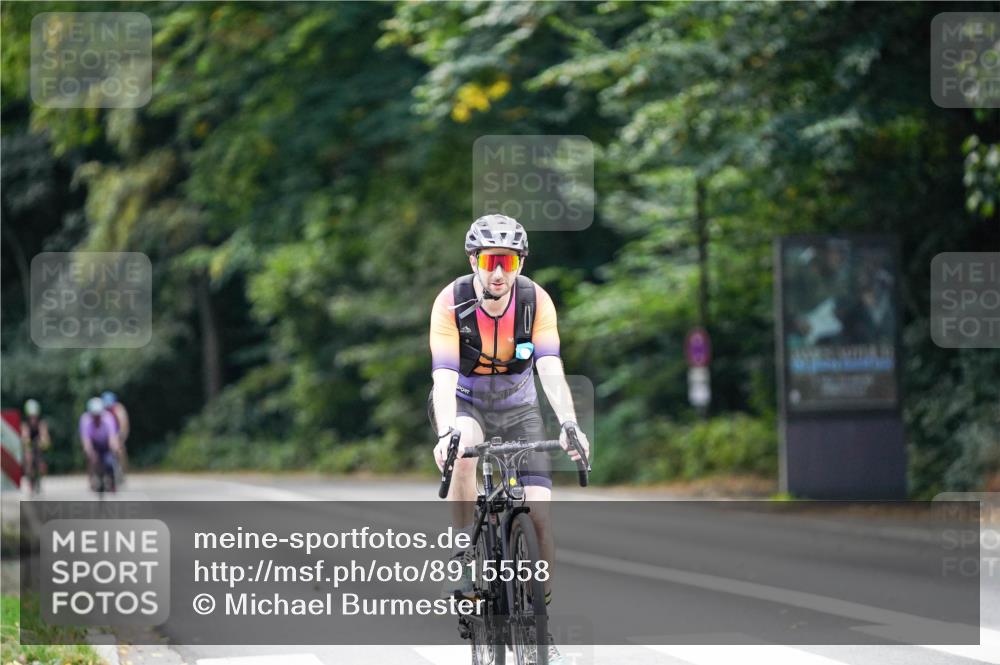 14.09.2025 - Stadtparktriathlon Michael Burmester http://msf.ph/oto/8915558 14.09.2025 13:00:14 Radfahren 1343, 1456 meine-sportfotos.de