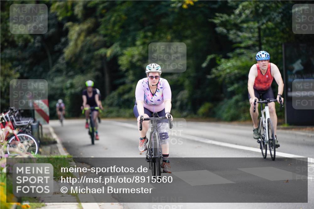 14.09.2025 - Stadtparktriathlon Michael Burmester http://msf.ph/oto/8915560 14.09.2025 13:00:22 Radfahren 1322, 1331, 1448, 1471 meine-sportfotos.de