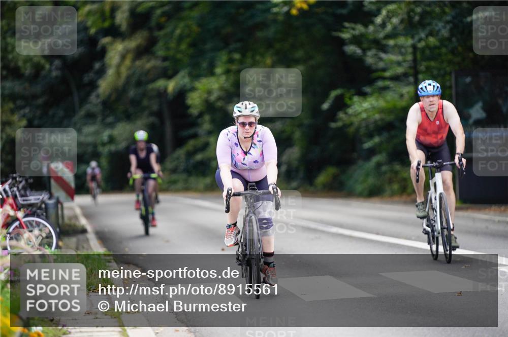 14.09.2025 - Stadtparktriathlon Michael Burmester http://msf.ph/oto/8915561 14.09.2025 13:00:23 Radfahren 1322, 1331, 1448, 1471 meine-sportfotos.de