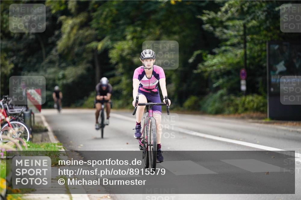 14.09.2025 - Stadtparktriathlon Michael Burmester http://msf.ph/oto/8915579 14.09.2025 13:00:40 Radfahren 1228, 1276, 1325, 1382 meine-sportfotos.de