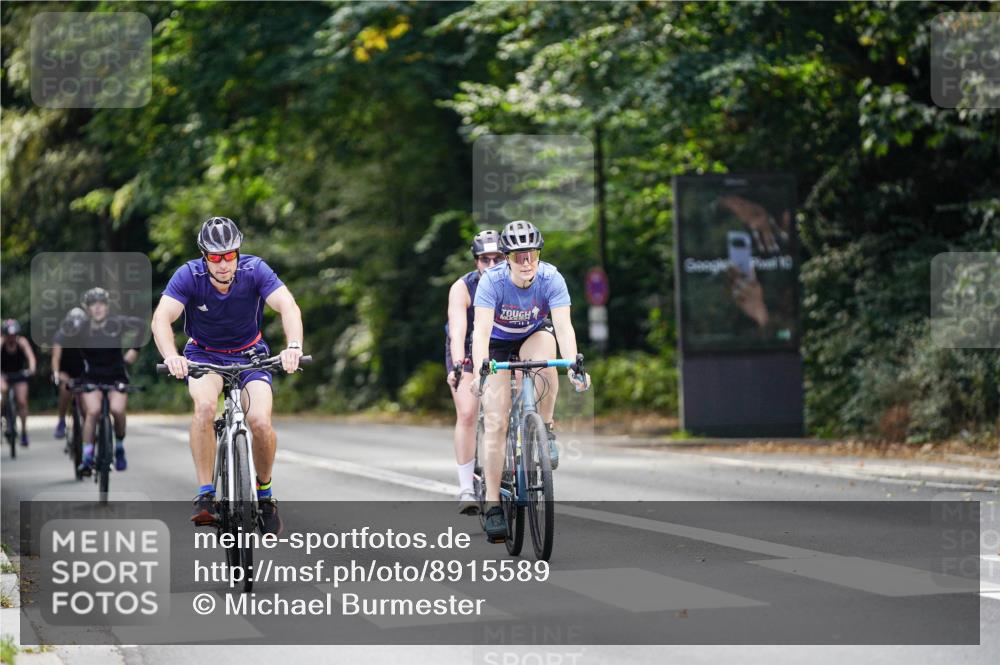 14.09.2025 - Stadtparktriathlon Michael Burmester http://msf.ph/oto/8915589 14.09.2025 13:00:58 Radfahren 1427, 1432, 1460, 1462, 1517, 1518 meine-sportfotos.de