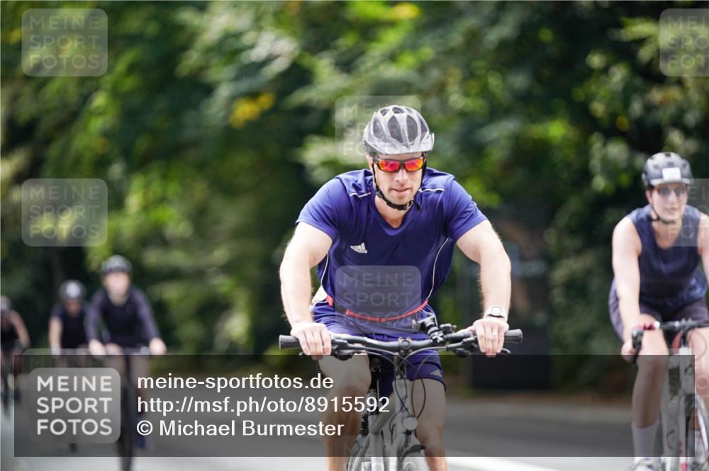 14.09.2025 - Stadtparktriathlon Michael Burmester http://msf.ph/oto/8915592 14.09.2025 13:01:00 Radfahren 1285, 1351, 1427, 1432, 1460, 1462, 1517 meine-sportfotos.de