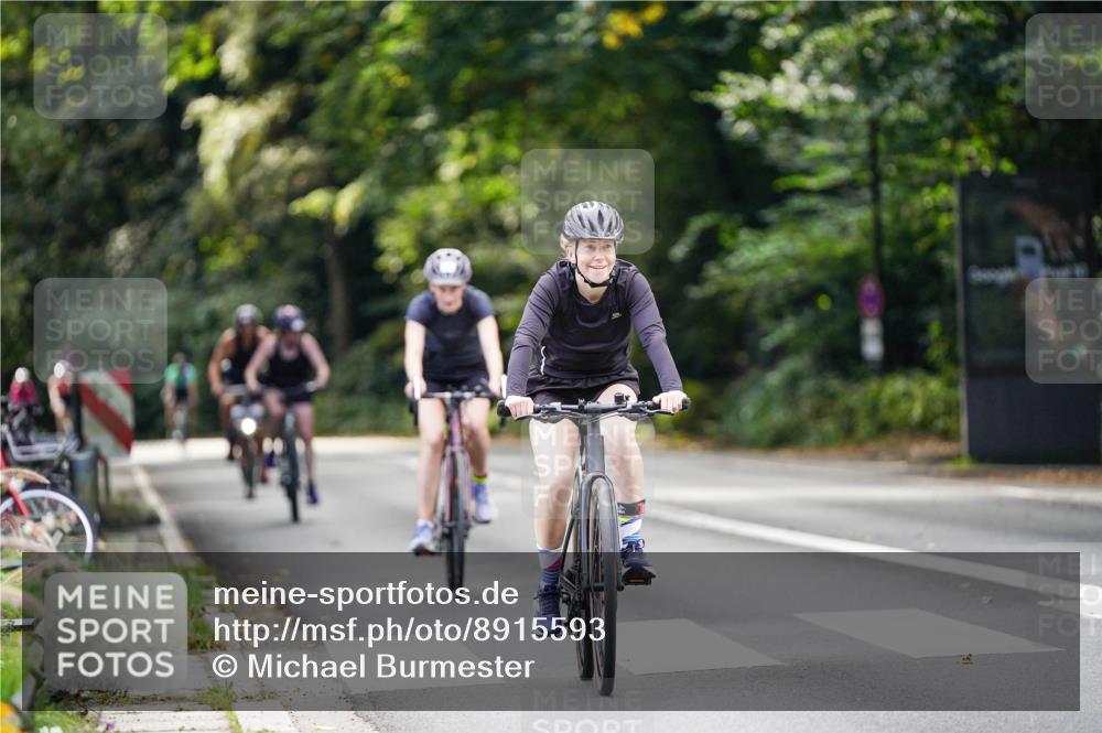 14.09.2025 - Stadtparktriathlon Michael Burmester http://msf.ph/oto/8915593 14.09.2025 13:01:01 Radfahren 1285, 1351, 1427, 1432, 1460, 1462, 1517 meine-sportfotos.de