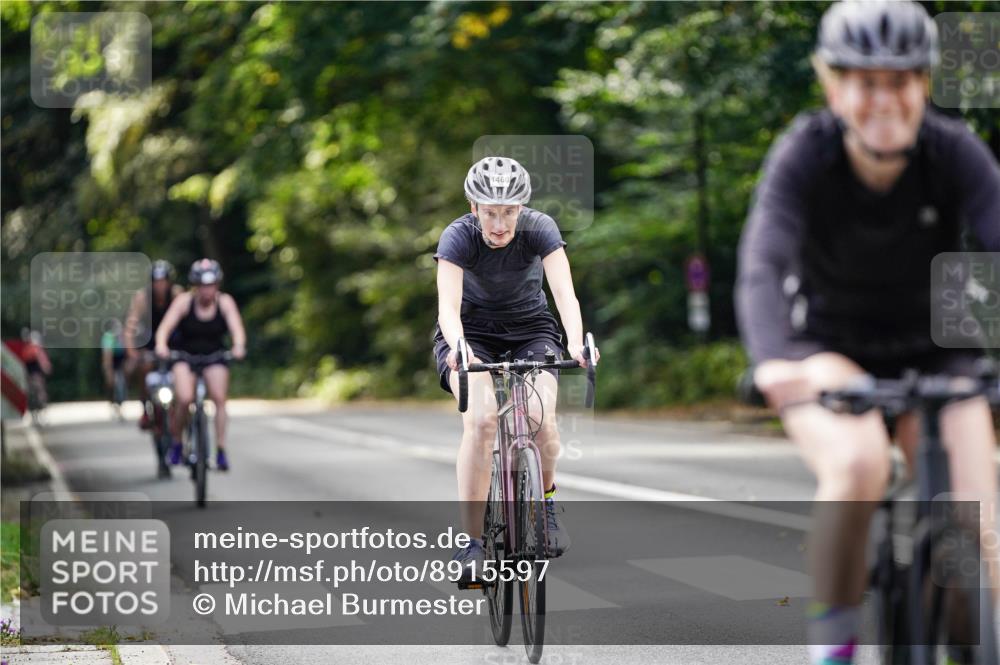 14.09.2025 - Stadtparktriathlon Michael Burmester http://msf.ph/oto/8915597 14.09.2025 13:01:03 Radfahren 1285, 1351, 1427, 1432, 1460, 1462, 1517 meine-sportfotos.de