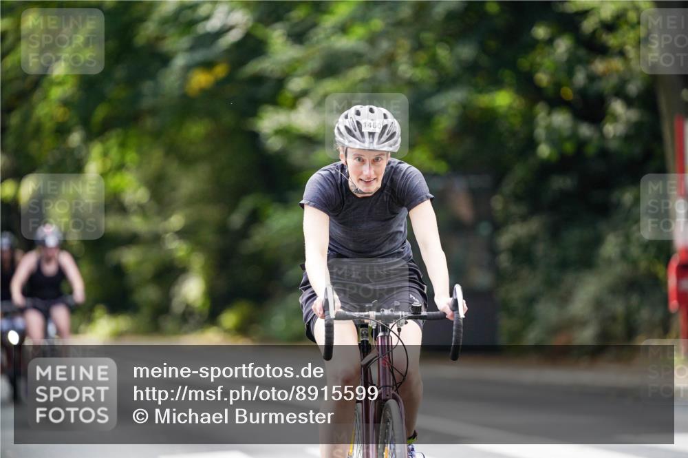 14.09.2025 - Stadtparktriathlon Michael Burmester http://msf.ph/oto/8915599 14.09.2025 13:01:04 Radfahren 1285, 1351, 1427, 1432, 1460, 1462, 1517 meine-sportfotos.de