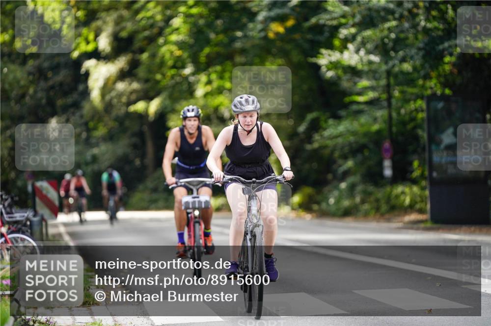14.09.2025 - Stadtparktriathlon Michael Burmester http://msf.ph/oto/8915600 14.09.2025 13:01:05 Radfahren 1285, 1351, 1427, 1432, 1460, 1462, 1517 meine-sportfotos.de