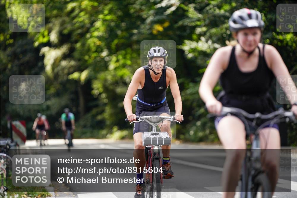 14.09.2025 - Stadtparktriathlon Michael Burmester http://msf.ph/oto/8915604 14.09.2025 13:01:07 Radfahren 1285, 1351, 1427, 1432, 1460, 1507 meine-sportfotos.de