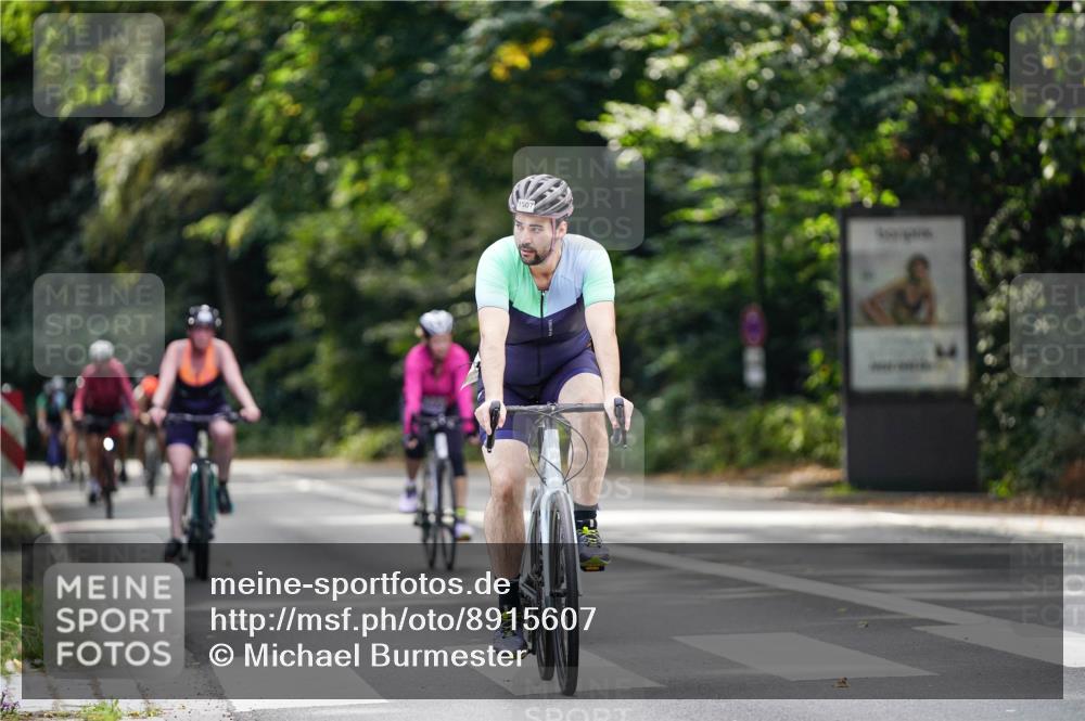 14.09.2025 - Stadtparktriathlon Michael Burmester http://msf.ph/oto/8915607 14.09.2025 13:01:13 Radfahren 1236, 1285, 1303, 1341, 1351, 1353, 1360, 1504, 1507 meine-sportfotos.de