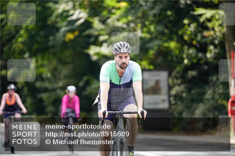 14.09.2025 - Stadtparktriathlon Michael Burmester http://msf.ph/oto/8915609 14.09.2025 13:01:14 Radfahren 1236, 1303, 1341, 1351, 1353, 1360, 1504, 1507 meine-sportfotos.de