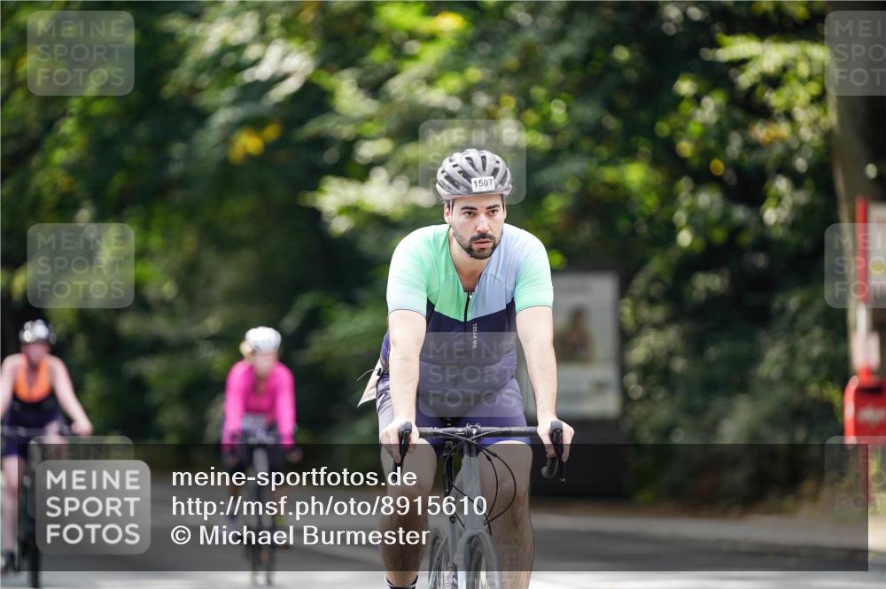 14.09.2025 - Stadtparktriathlon Michael Burmester http://msf.ph/oto/8915610 14.09.2025 13:01:14 Radfahren 1236, 1303, 1341, 1351, 1353, 1360, 1504, 1507 meine-sportfotos.de