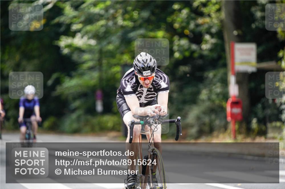 14.09.2025 - Stadtparktriathlon Michael Burmester http://msf.ph/oto/8915624 14.09.2025 13:01:22 Radfahren 1236, 1303, 1341, 1353, 1360, 1368, 1420, 1438, 1439, 1454, 1469, 1496, 1504, 1506, 1508, 1515 meine-sportfotos.de