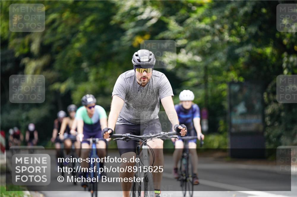 14.09.2025 - Stadtparktriathlon Michael Burmester http://msf.ph/oto/8915625 14.09.2025 13:01:24 Radfahren 1236, 1341, 1353, 1360, 1368, 1420, 1438, 1439, 1453, 1454, 1469, 1496, 1504, 1506, 1508, 1515 meine-sportfotos.de